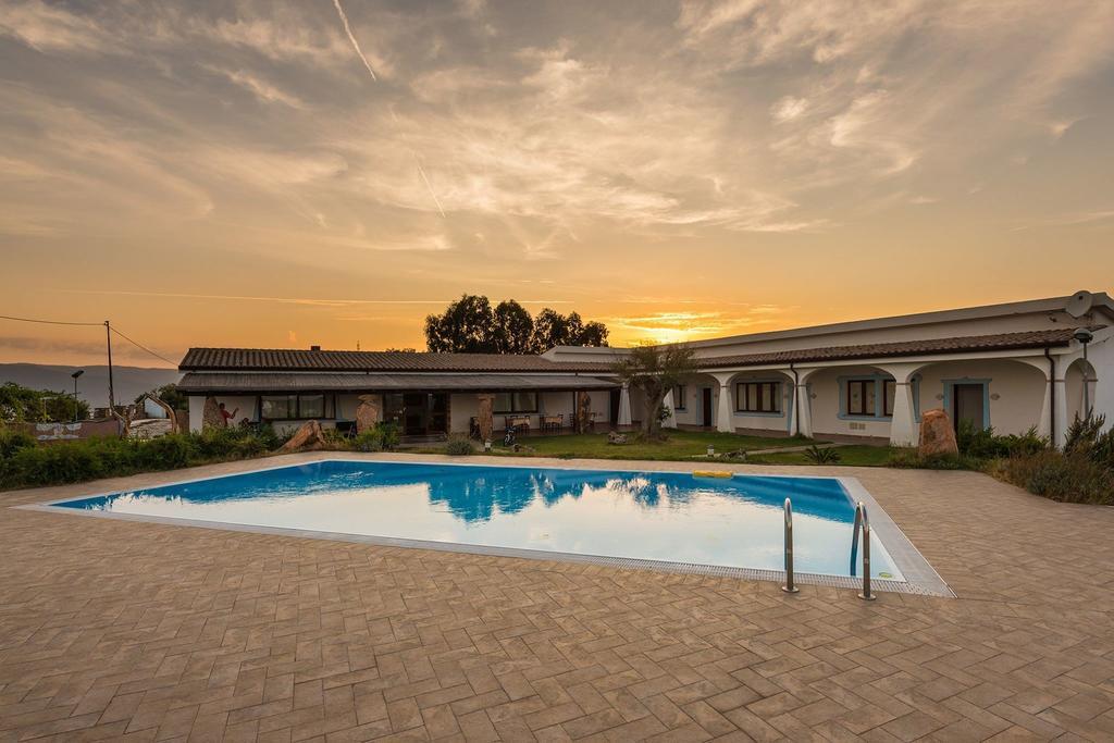 Agriturismo Irghitula Posada  Εξωτερικό φωτογραφία