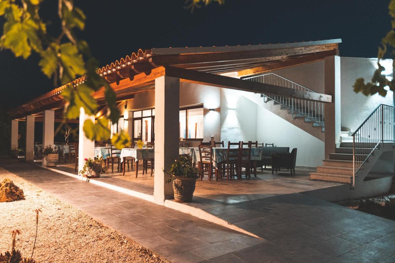 Agriturismo Irghitula Posada  Εξωτερικό φωτογραφία