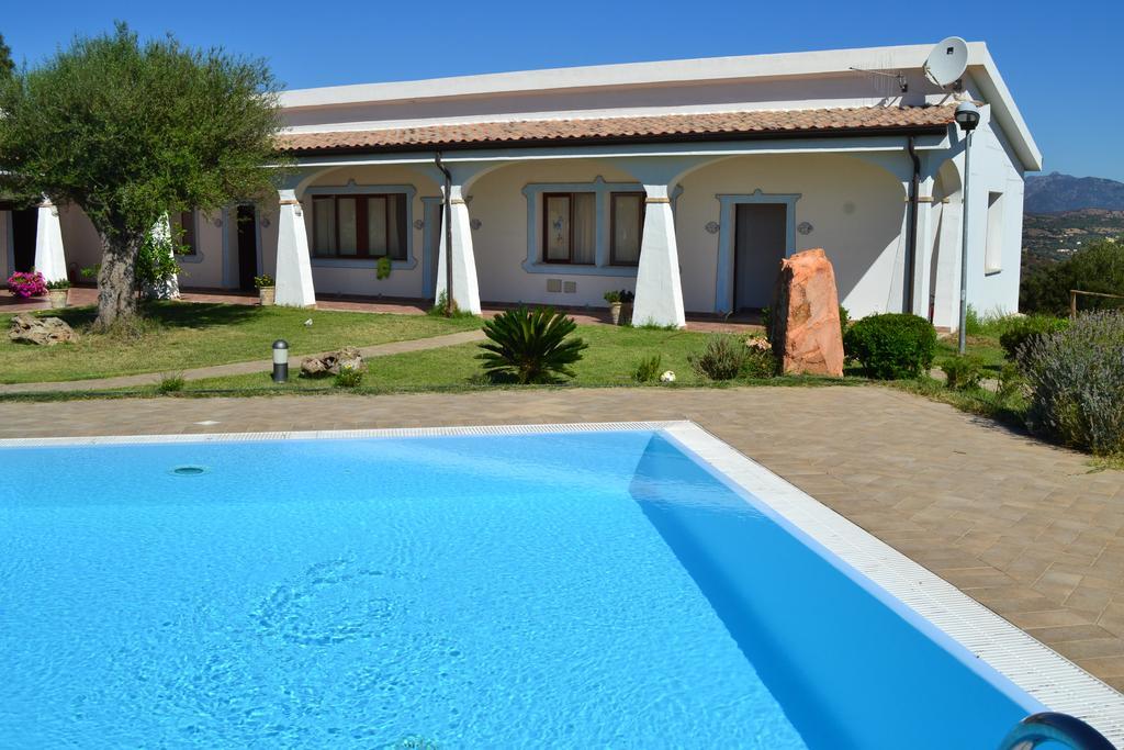 Agriturismo Irghitula Posada  Εξωτερικό φωτογραφία